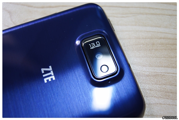 ZTE Grand Memo N5 四核 5.7吋 支援亞太/威寶/中華/遠傳/台哥大 徐sir 台灣開箱