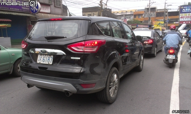 KUGA 測試車…非乳牛裝