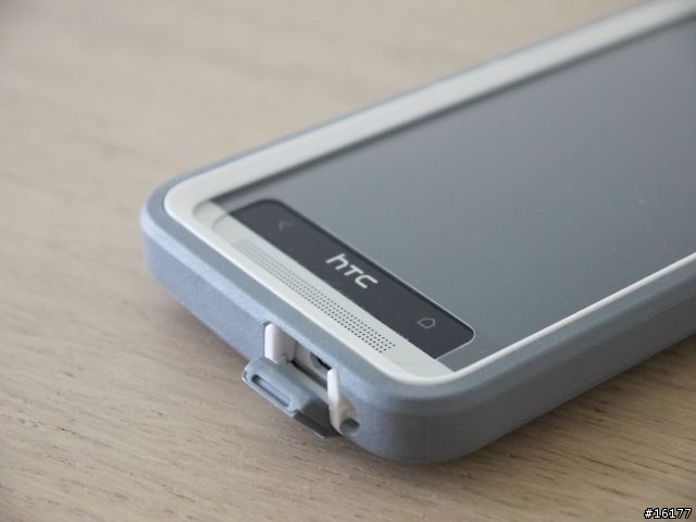[分享] 男人的套，Otterbox Defender Series Case for HTC One 保護套