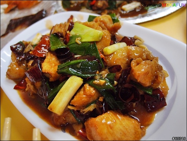[食記]台中逢甲-香福記脆皮烤鴨。便宜好吃快炒