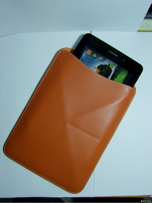 [分享]FonePad 7吋~可變形~通用型袋套~愛用祼機可參考
