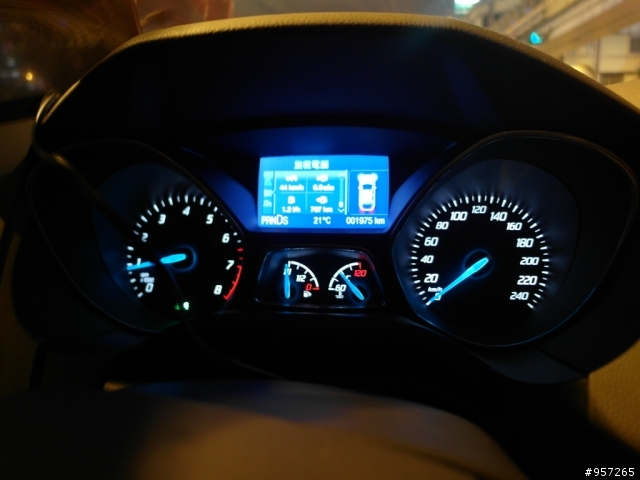 2013 THE ALL-NEW FOCUS 24小時免費開回家 (之短程試駕心得)