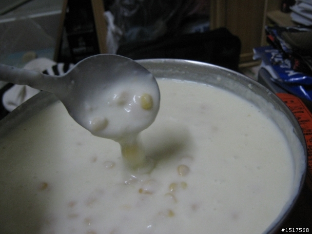 外宿小料理-奶油玉米濃湯