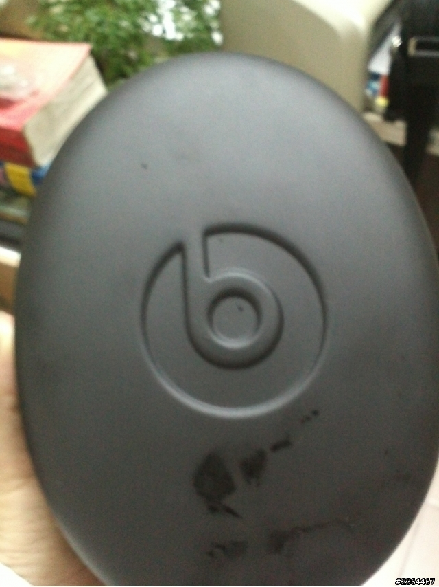 腥風血雨&槍林彈雨 的Beats Studio 寶藍色開箱