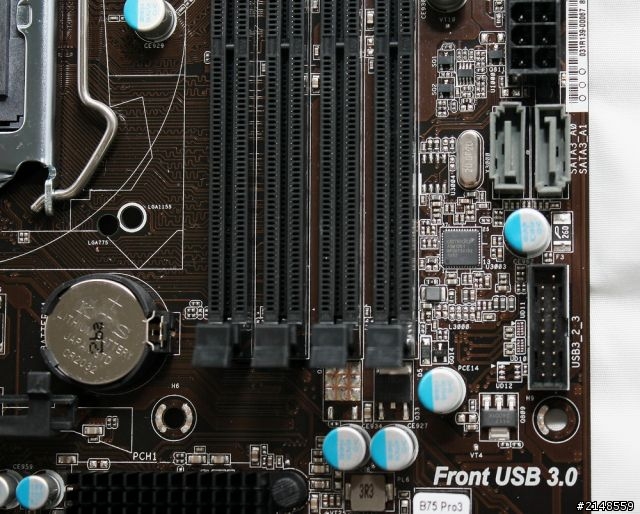 【開箱】規格完善、性價比高：ASRock 華擎 B75 Pro3-M