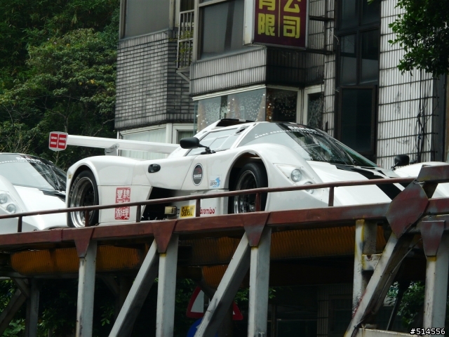 請問這是什麼車？