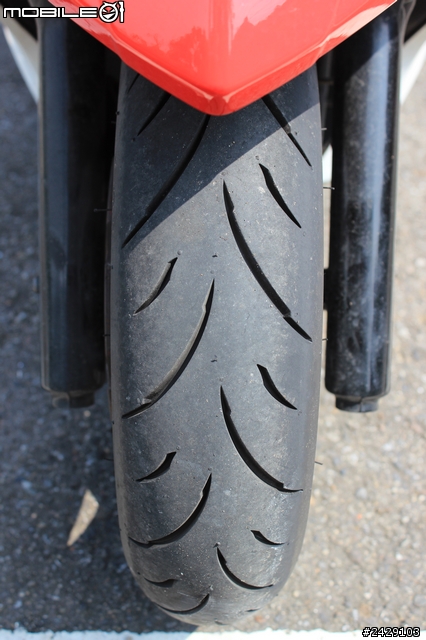(新裝分享)10吋MAXXIS R1+SAVA MC31 RS +畫輪胎分享