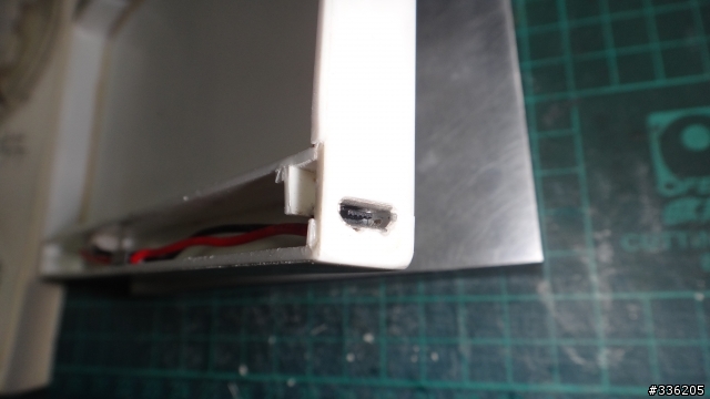 我的 SONY XPERIA Z 自製充電底座(2013/04/12完工)