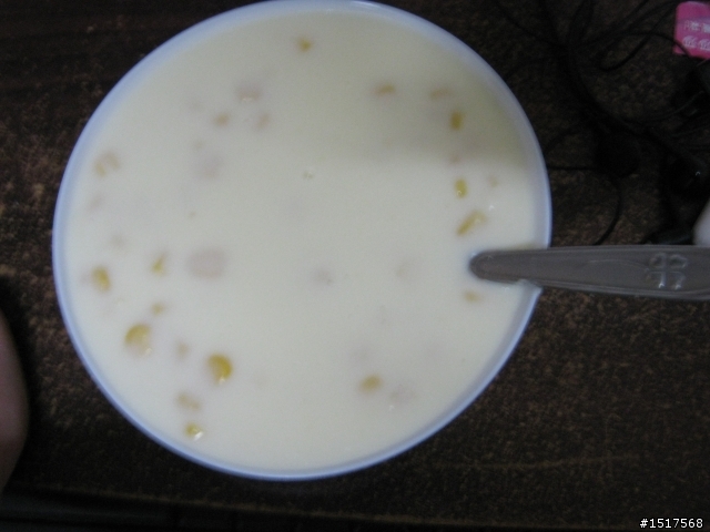 外宿小料理-奶油玉米濃湯
