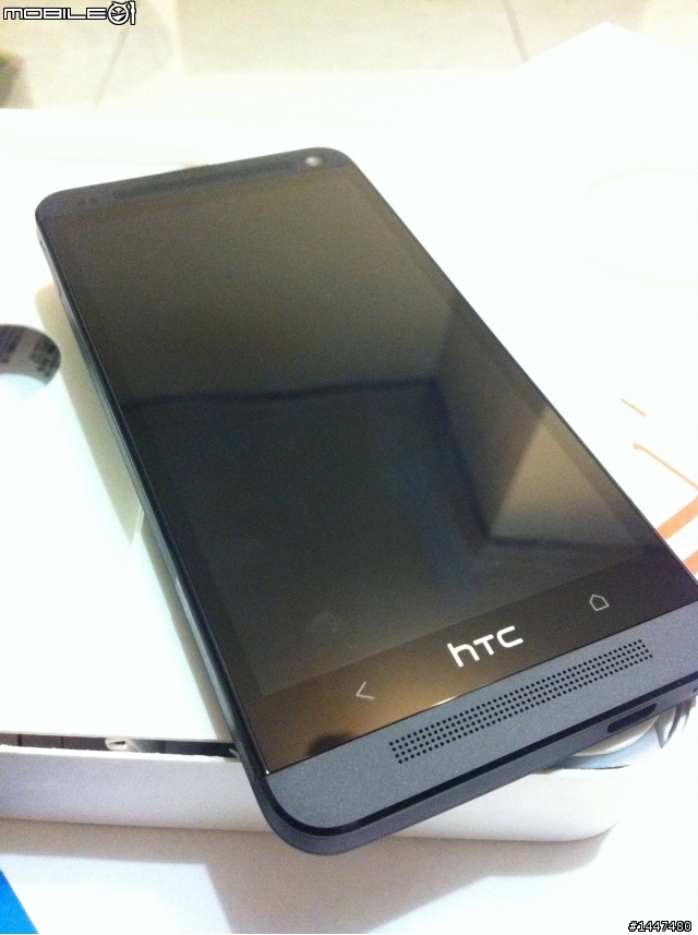 hTC 黑色32G  入手開箱