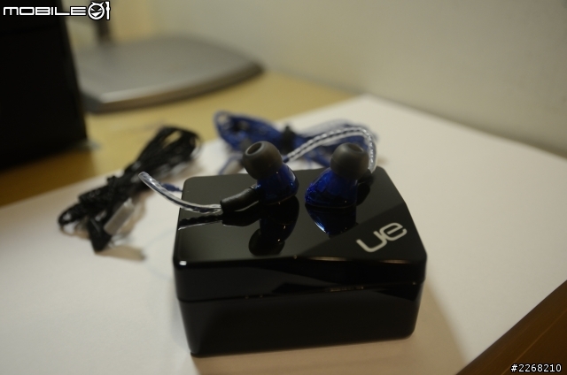 <開箱> UE900 跳坑!