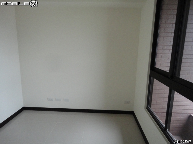 [開箱]溫馨簡潔~人生第一間小窩分享(4/29更新暨補圖)