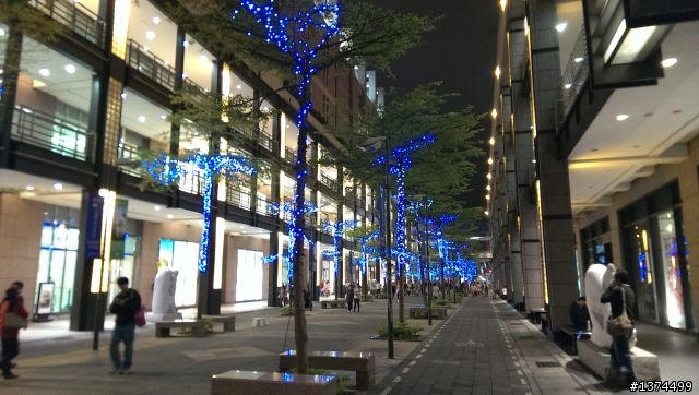 HTC新一夜拍