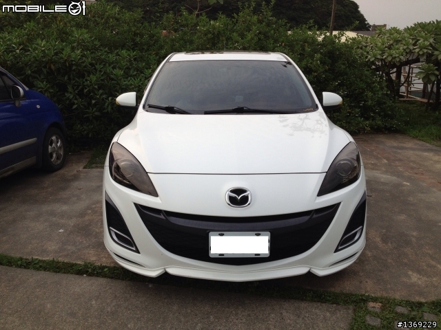 Mazda3原廠17"消光黑鋁圈+燻黑車燈