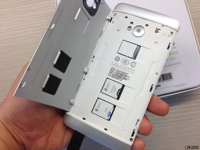 HTC New One 802W 聯通客製機開箱分享