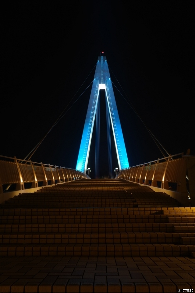 NX300的第一次夜拍拍星芒～