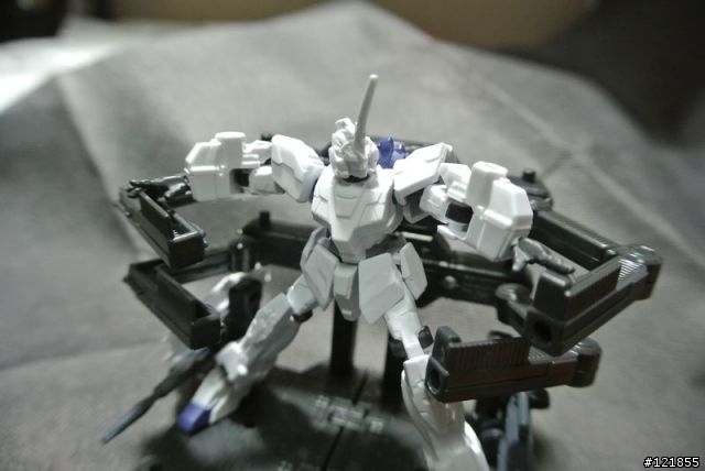 [開箱] Assault Kingdom Vol.01 鋼彈超可動