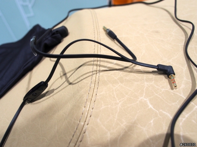 Skullcandy Navigator 小耳罩開箱
