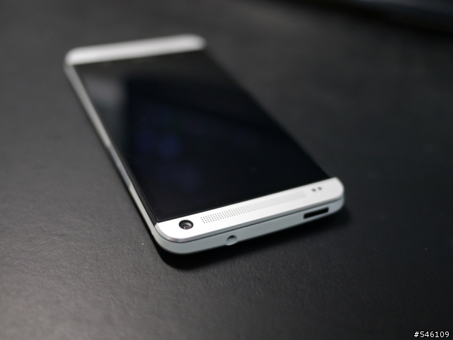 不想等黑色的new hTC one了（簡單開箱）
