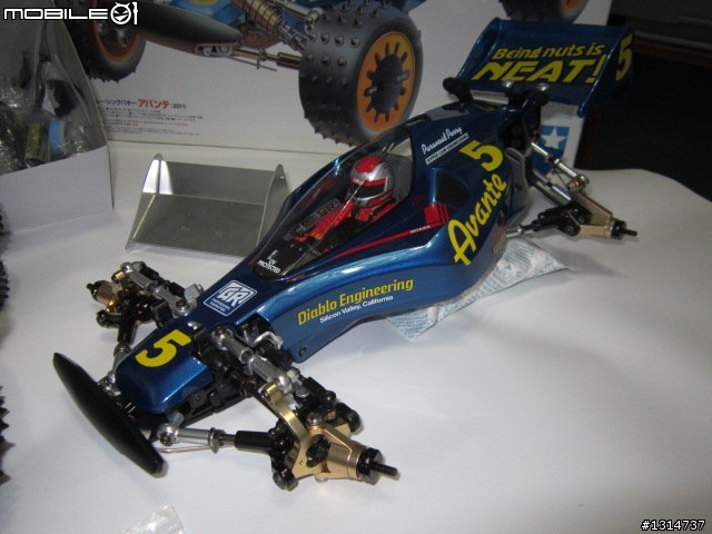 Tamiya Avante 2011 田宮 前衛者 1/10  (新增1/32四驅車版本 Avante)