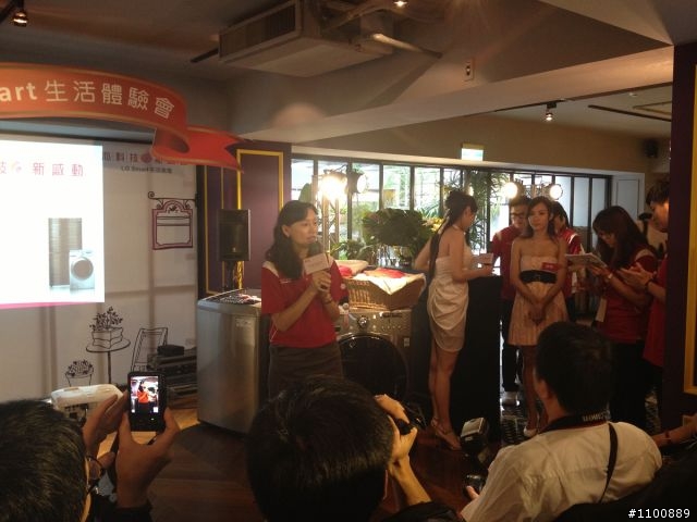 「體驗LG心科技新感動，享受 五心級Smart生活！」In 菲姐義大利餐廳