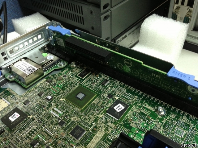 Dell PowerEdge R320伺服器
