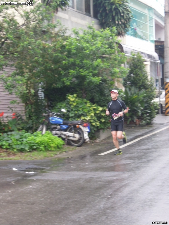 苗栗縣 2013 桐花盃路跑挑戰暨單車逍遙遊活動--工作人員傻瓜相機