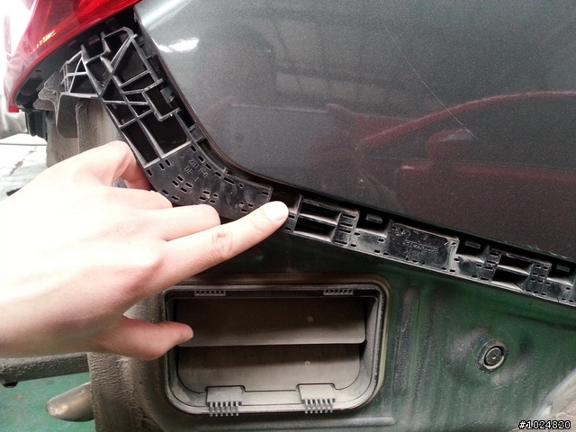 CIVIC 9被追撞了...