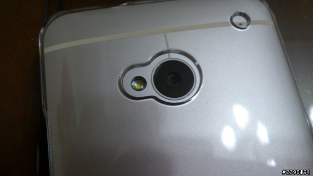 關於NEW HTC ONE的保護殼消費爭議