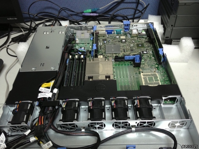 Dell PowerEdge R320伺服器