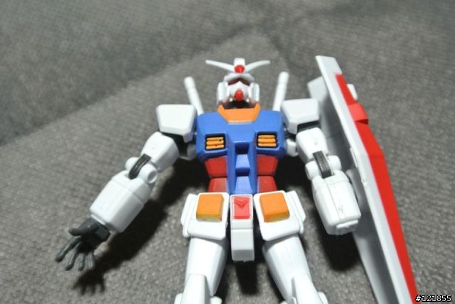 [開箱] Assault Kingdom Vol.01 鋼彈超可動