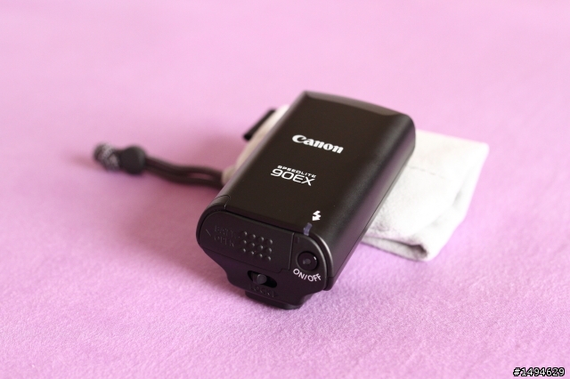 [開箱] 迷你閃光燈 Speedlite 90EX 開箱、簡單實拍心得