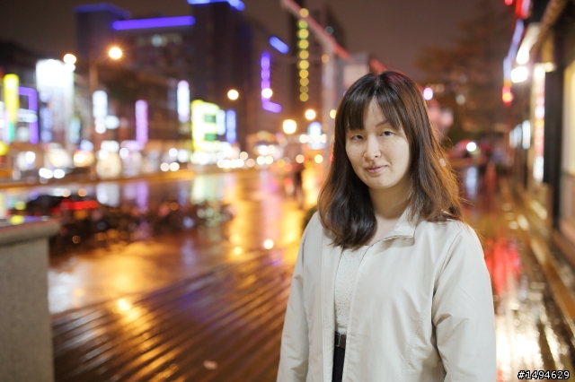 [開箱] 迷你閃光燈 Speedlite 90EX 開箱、簡單實拍心得