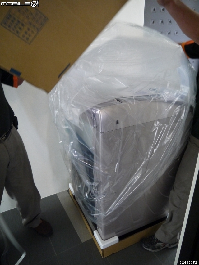 [開箱]新品入荷 Panasonic NA-V168VB-P洗衣機,殘念中....