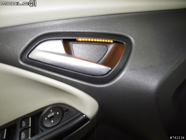 2013 THE ALL-NEW FOCUS 24小時免費開回家 九份 金山 輔大花園夜市