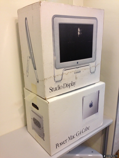 [也是有箱子可開] 十多年後的重逢，Power Mac G4 Cube。