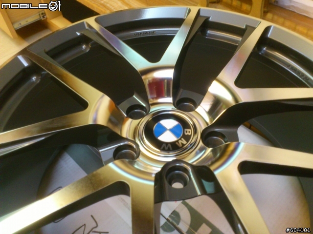 BMW18吋的鍛造鋁圈開箱文