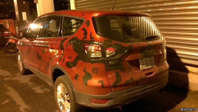 捕獲測試車一台......