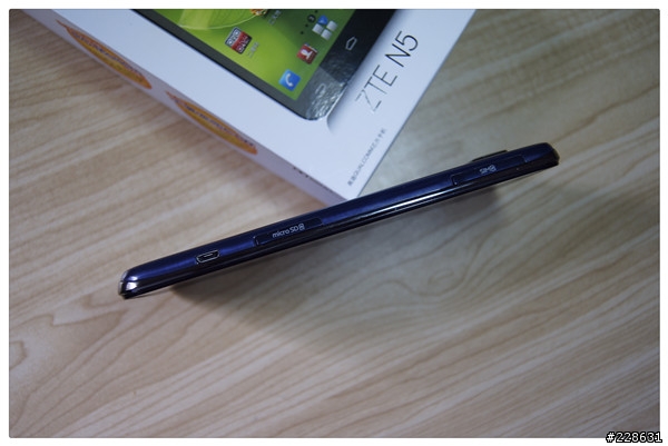 ZTE Grand Memo N5 四核 5.7吋 支援亞太/威寶/中華/遠傳/台哥大 徐sir 台灣開箱