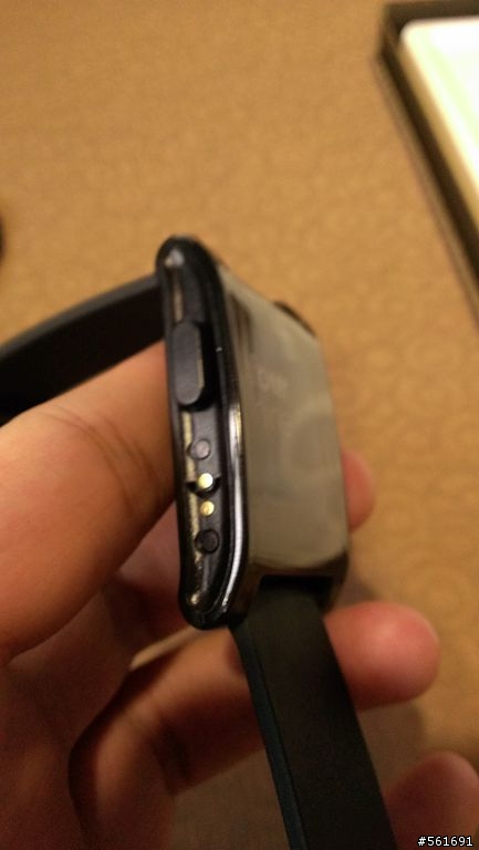 [開箱文]Pebble watch(智慧型手錶)