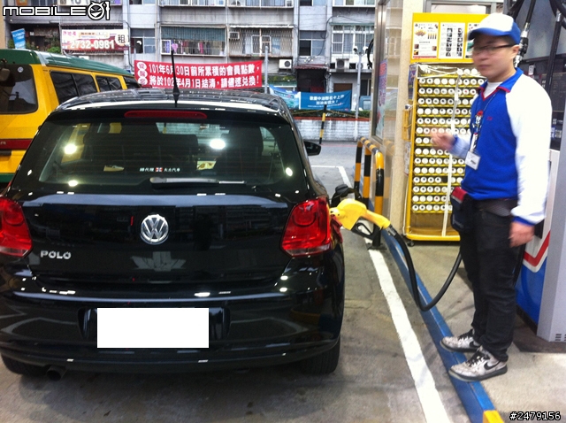 家裡小車開箱 七八百公里 油耗測試 有驚到 我們家的NEW POLO