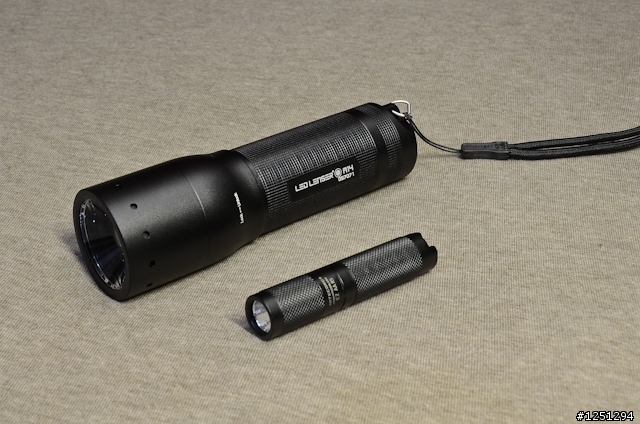 [亂開箱] 德國 LED LENSER M14 調焦手電筒