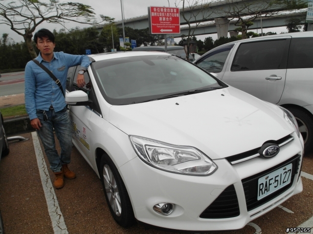 2013 THE ALL-NEW FOCUS 24小時免費開回家 (之短程試駕心得)