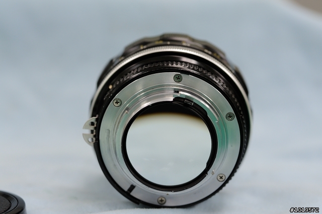 入手了這顆NIKKOR 55MM AUTO F1.2 S.C手動老鏡