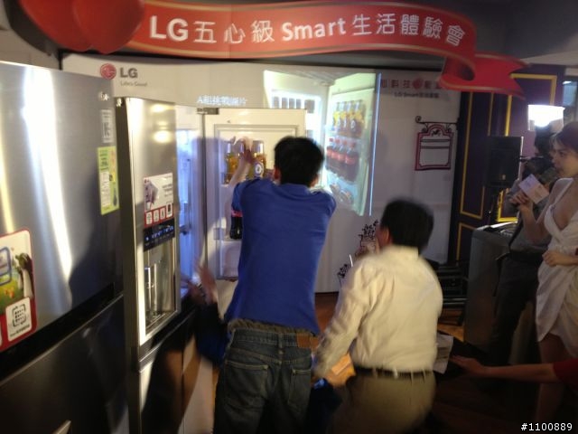 「體驗LG心科技新感動，享受 五心級Smart生活！」In 菲姐義大利餐廳