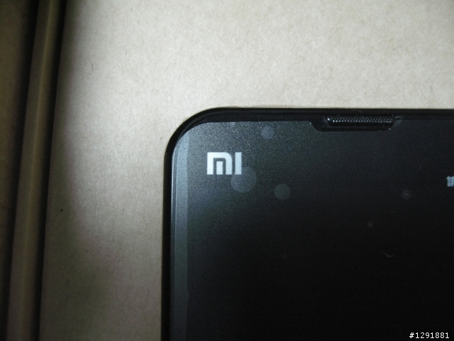 發燒!!小米 mi 2S開箱