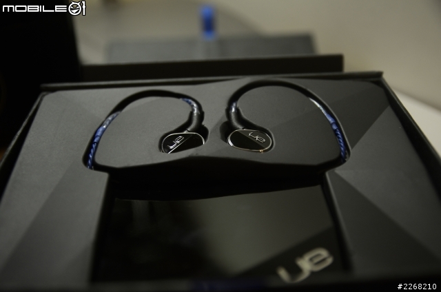 <開箱> UE900 跳坑!