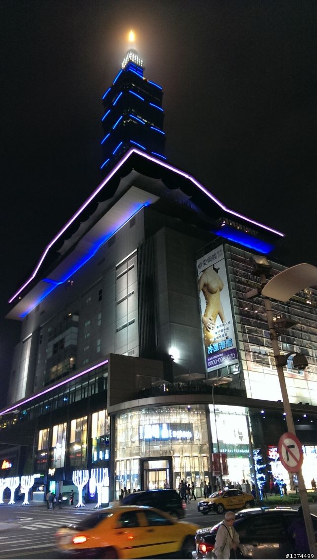 HTC新一夜拍