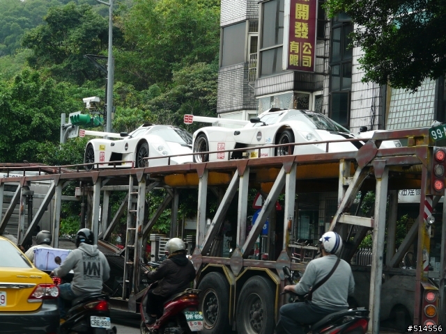 請問這是什麼車？