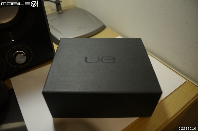 <開箱> UE900 跳坑!